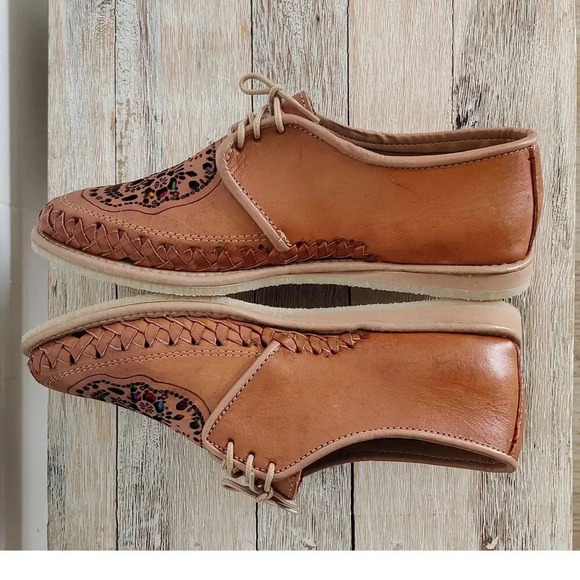 Genuine Leather Flat Skull Shoes Lace Up Tan Oxford Casual Mexican Size 8M - Picture 5 of 7